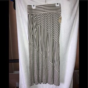 NWT maxi skirt tan with black line pattern